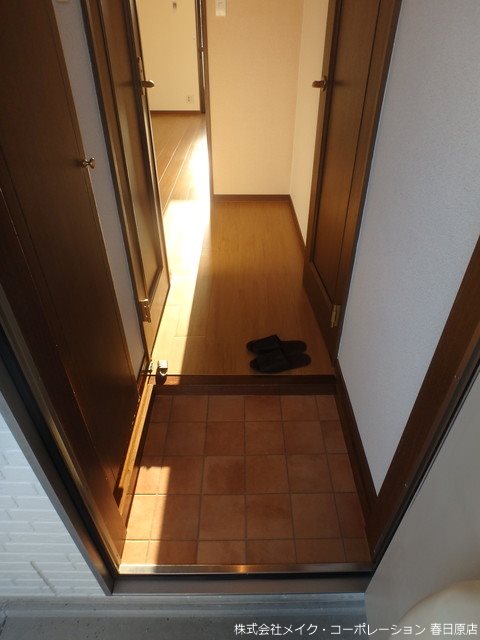 写真は同型タイプ ブランシェ 玄関