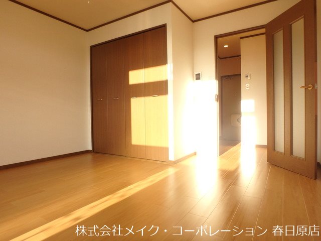 写真は同型タイプ ブランシェ ベッドルーム