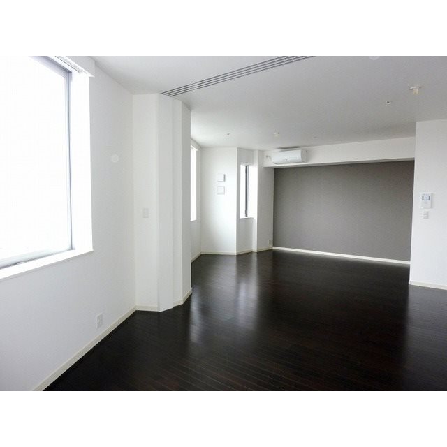 ラクレイス西新レジデンシャルタワー その他1