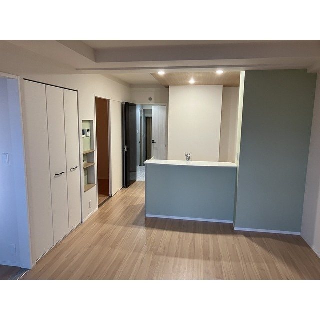 コンチネンタル  リビング