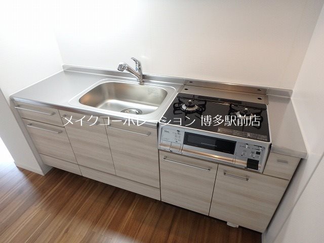 レヴェール・メゾン  キッチン