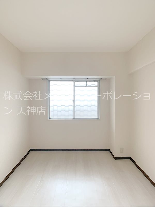 まいづる中央ビル リビング