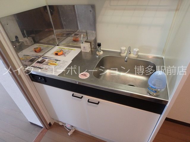 リファレンス県庁口 キッチン