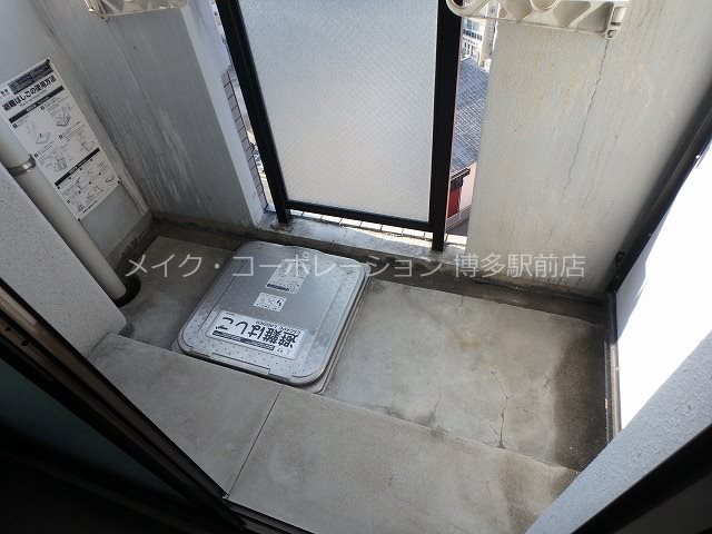 リファレンス県庁口 ベランダ