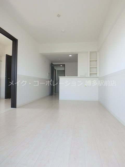 リビング M・Rレジデンス博多 リビング