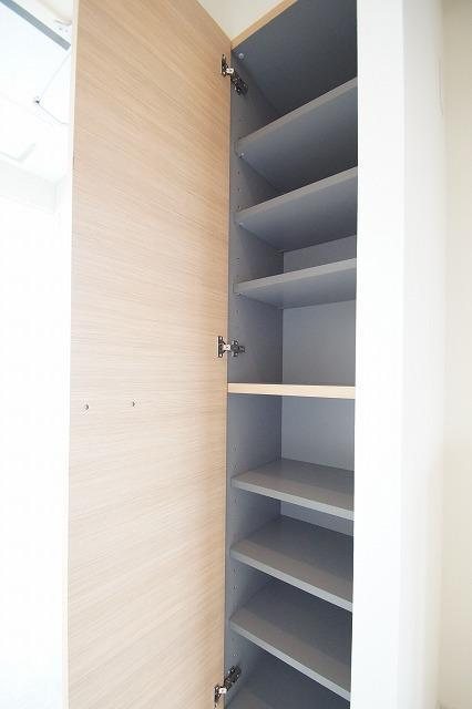 ラフィーネ井尻 玄関