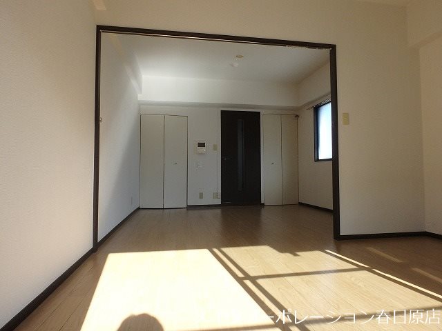 写真は同型タイプ ホルトハイム春日 ベッドルーム