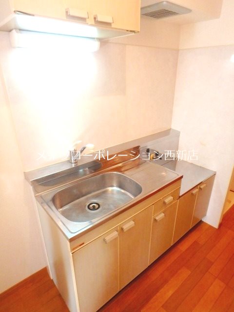 ゴールド室見 キッチン