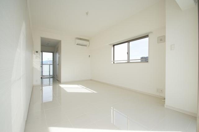 ラフィーネ井尻 リビング