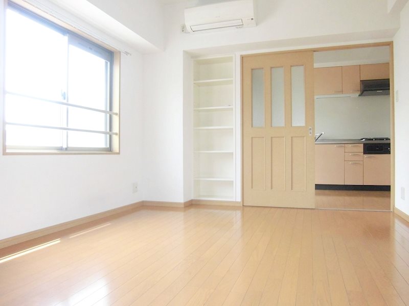 シェスワ天神北 玄関