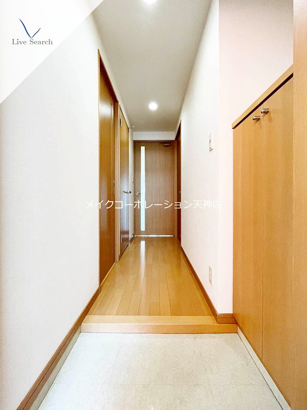 天神リベラ 玄関