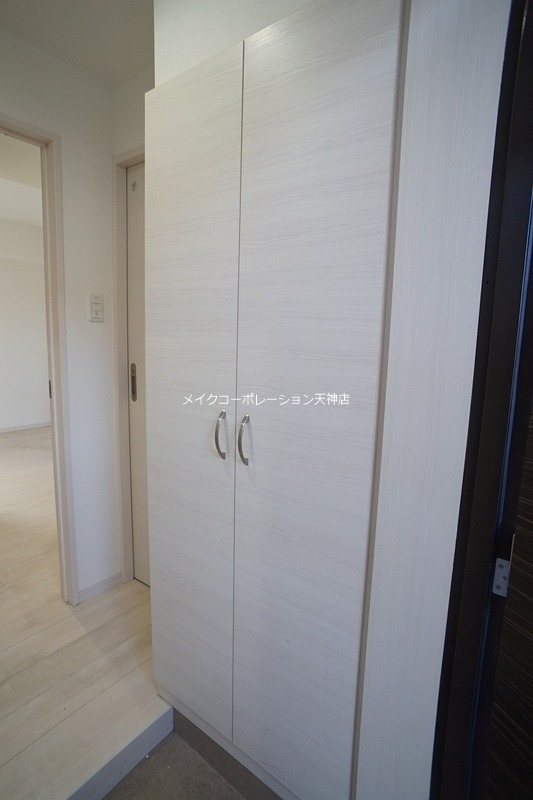 AXIS平尾1番館 玄関