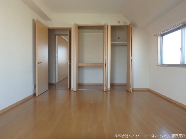 ウィステリア ベッドルーム