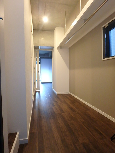 MIMOSA TERRACE 玄関