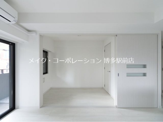 LANDIC STUDIO博多 ベッドルーム