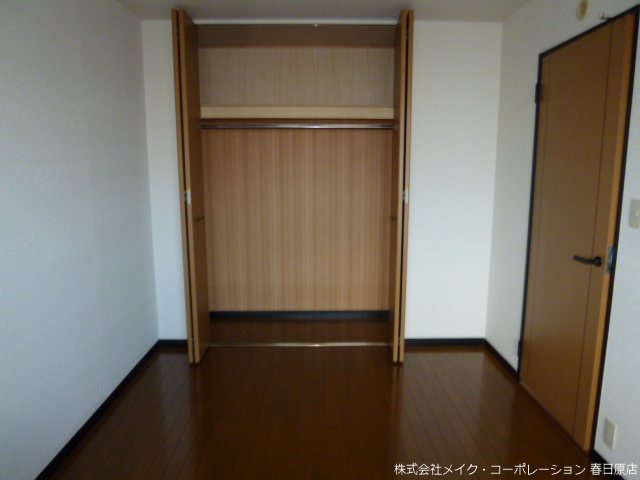 アゼリアⅡ ベッドルーム