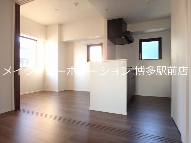 エンクレスト博多THE TIME  リビング