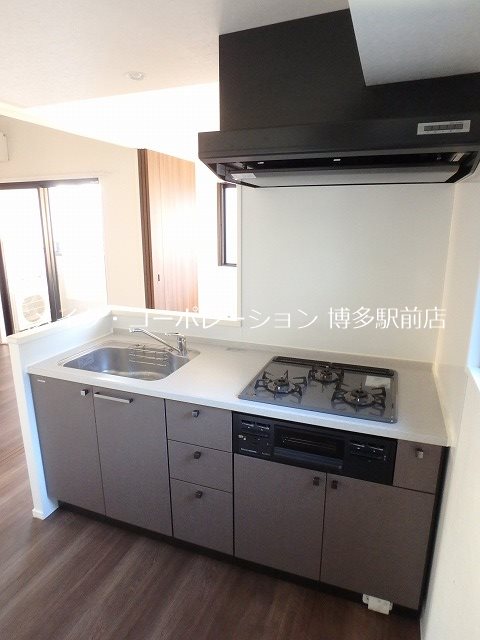 エンクレスト博多THE TIME  キッチン