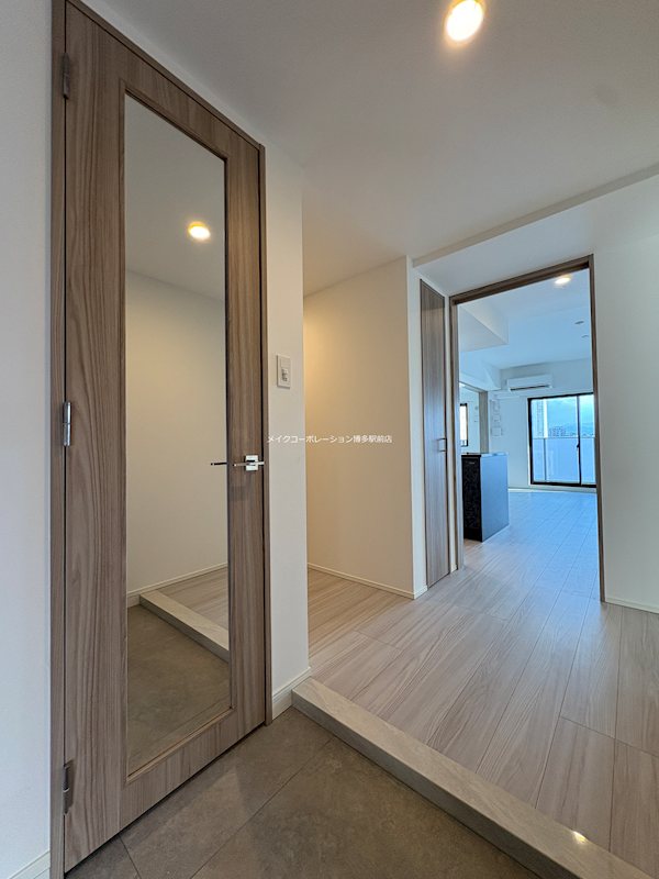 S-RESIDENCE大手門awesome 玄関