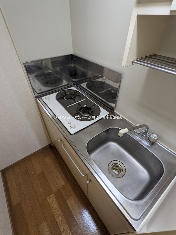 エステートモア博多公園通り  キッチン