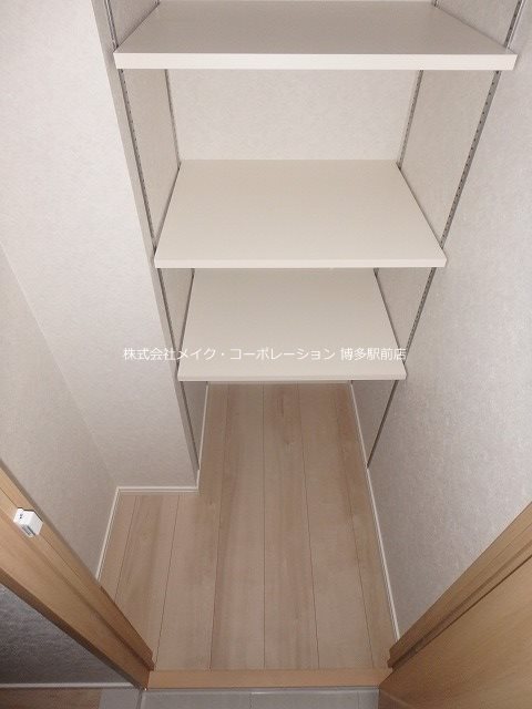 ネストピア県庁口駅前 玄関