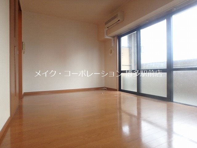 アミティエ美野島 リビング