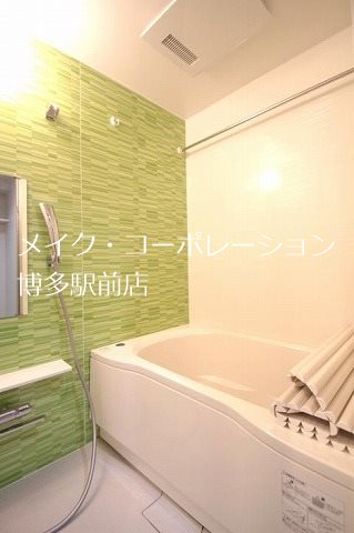 ウィスタリアレジデンス博多  風呂画像