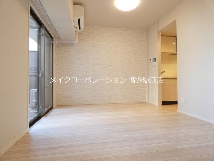 ウィスタリアレジデンス博多  リビング