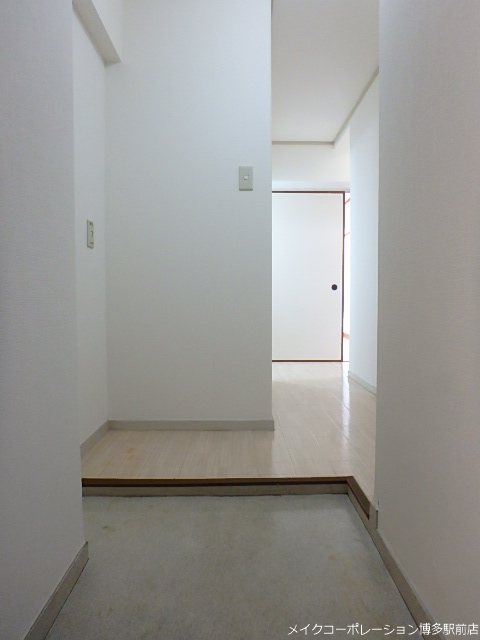 玄関 武石ビル 玄関