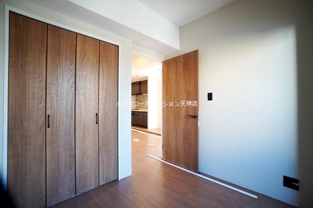 ベッドルーム Fratres TAKESHITAEKIMAE ベッドルーム