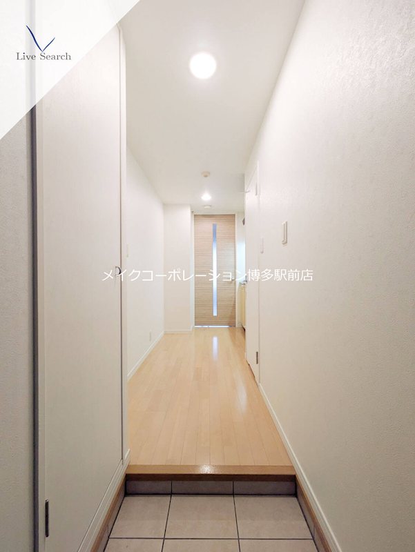 玄関 エンクレスト博多駅前Ⅲ 玄関