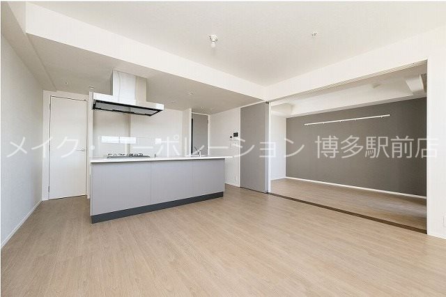 エンクレスト呉服町 リビング