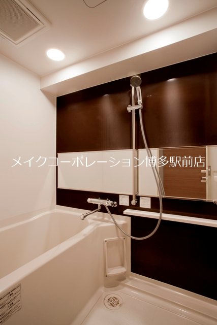 エンクレスト博多Ｒｅｙ  風呂画像