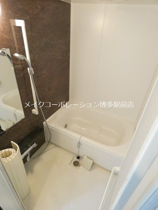 ロイズ大橋駅前 風呂画像