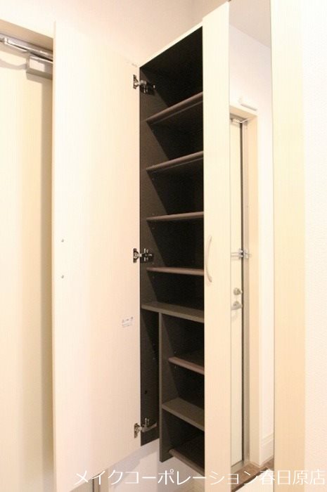 D-room筑紫通り 弐番館 玄関