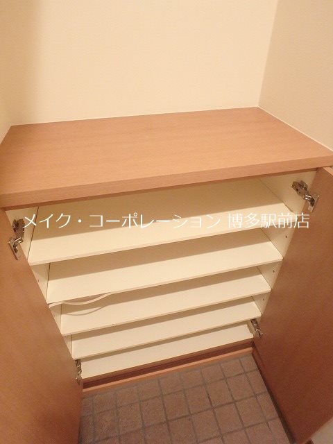 ブランドール山王   玄関