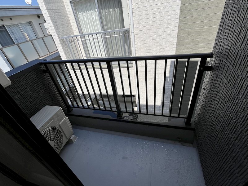 三番木木福大前 ベランダ