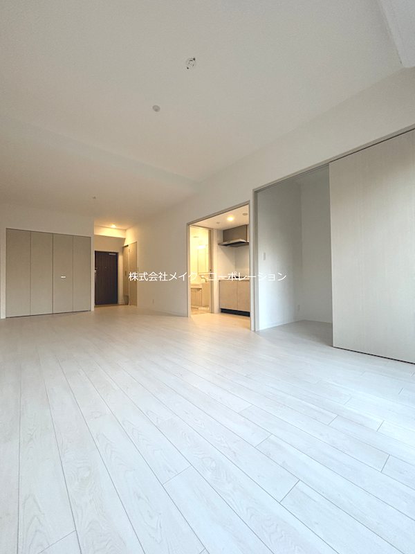 D.Clarest MELDIA 早良街道 リビング