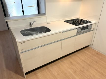 パストラーレ博多 キッチン