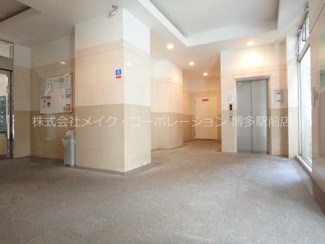 サヴォイジ・アトリウム その他9