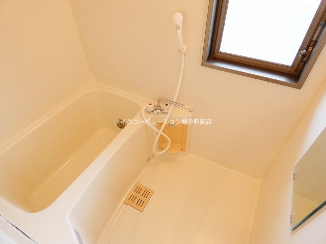 カマラード吉塚  風呂画像