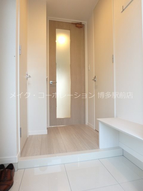 玄関 エンクレスト空港通り 玄関