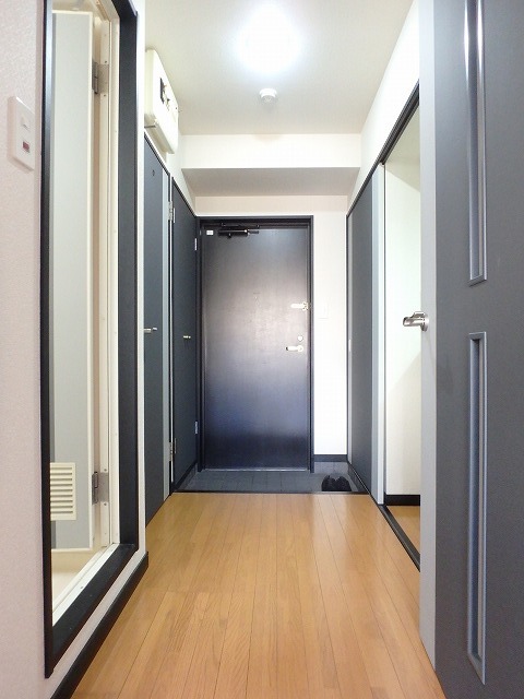 玄関 ピュアドームパレス博多 玄関