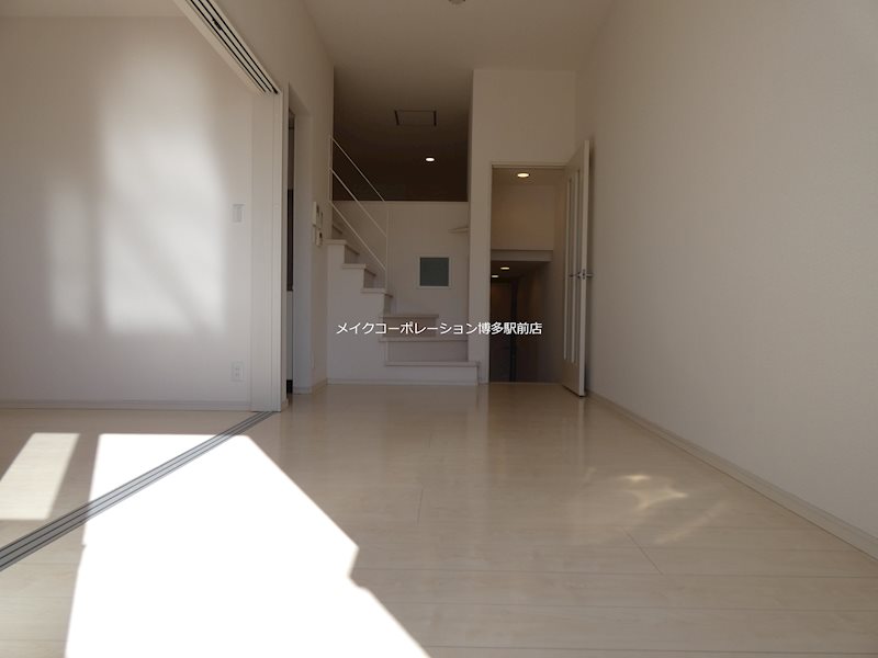 リビング CB博多カルネⅠ リビング