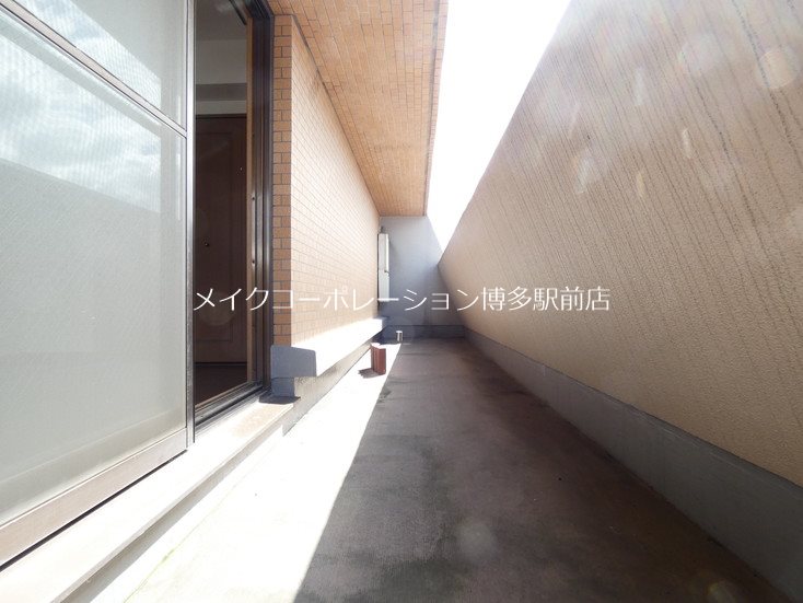 エンクレスト博多駅南  ベランダ