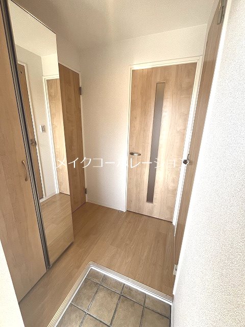 ツインリッチ鳥飼 玄関