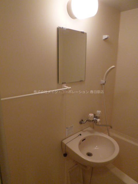 写真は同型タイプ エトランゼ五番館 その他3