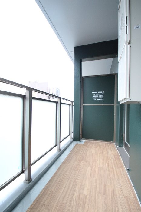 フォレストドルフ天神 ベランダ