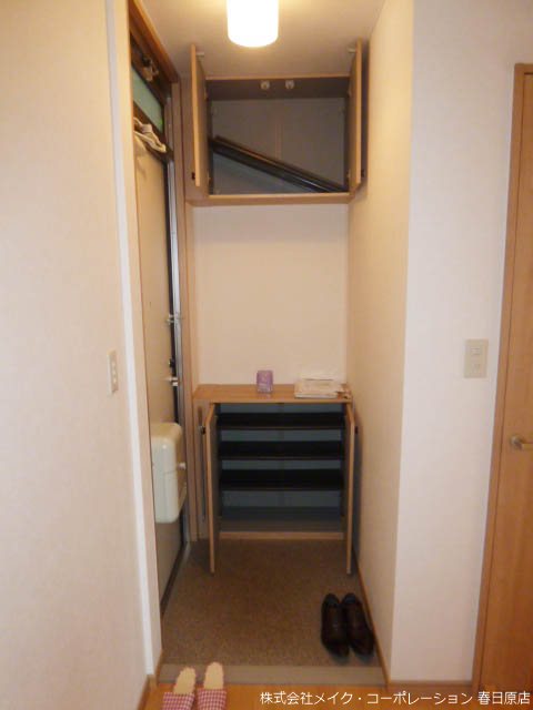 玄関 エルメゾン81 B棟 玄関