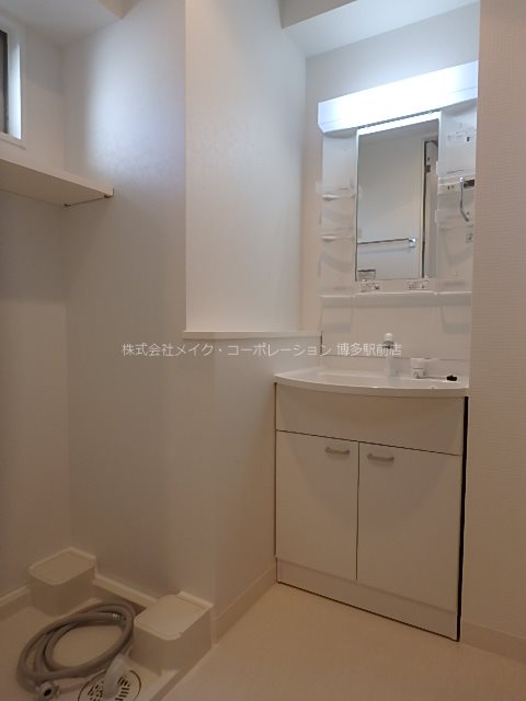 洗面所 ザシダーハウスバイサヴォイ その他1